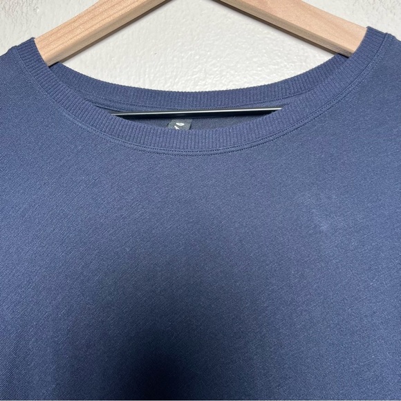 Athleta Women Cloud Light Restore Sweater XS Navy Blue Long Sleeve Asymmetrical - Picture 6 of 8